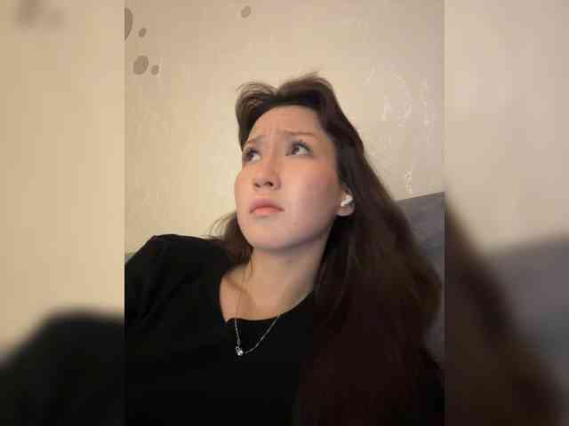 Model: ShyAlya
