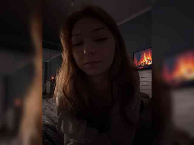 ShyAlya webcam
