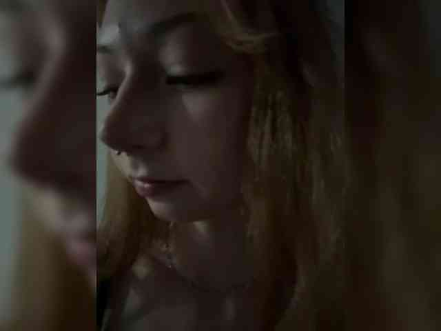 ShyAlya webcam