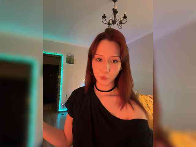 ShyAlya webcam