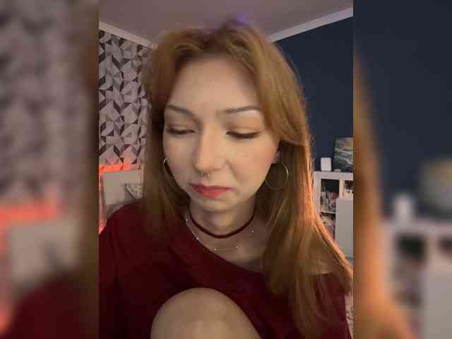 ShyAlya webcam