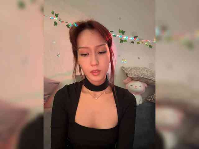 ShyAlya webcam