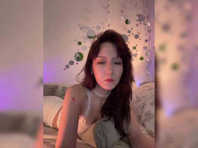ShyAlya webcam