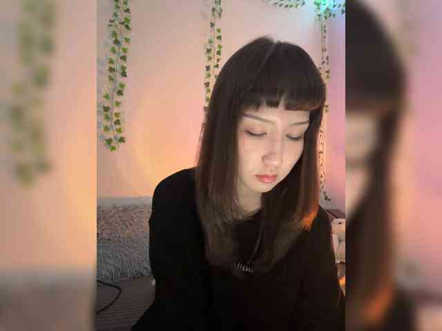 ShyAlya webcam