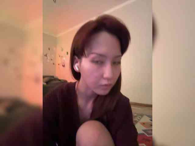 ShyAlya webcam