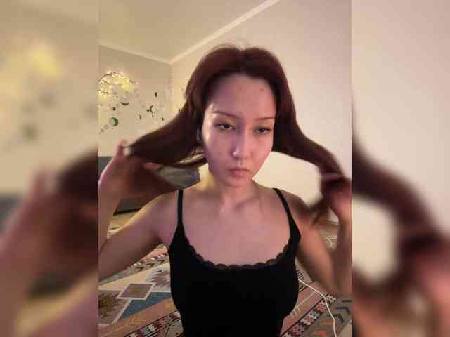 ShyAlya webcam
