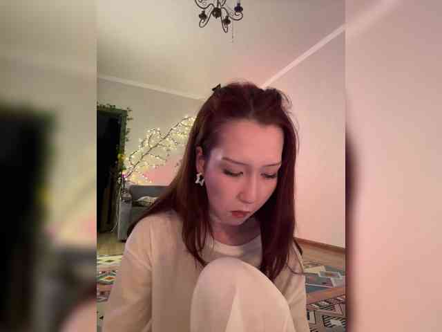 ShyAlya webcam