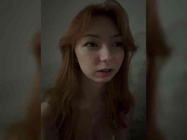 ShyAlya webcam