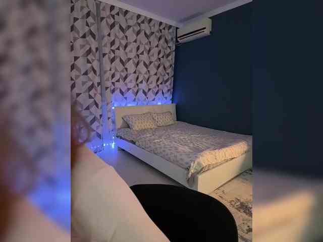 ShyAlya webcam