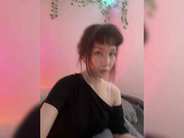 ShyAlya webcam