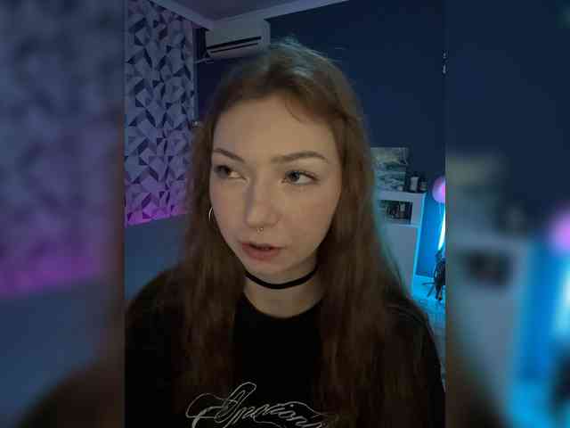 ShyAlya webcam