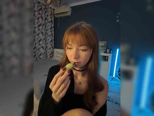 ShyAlya webcam
