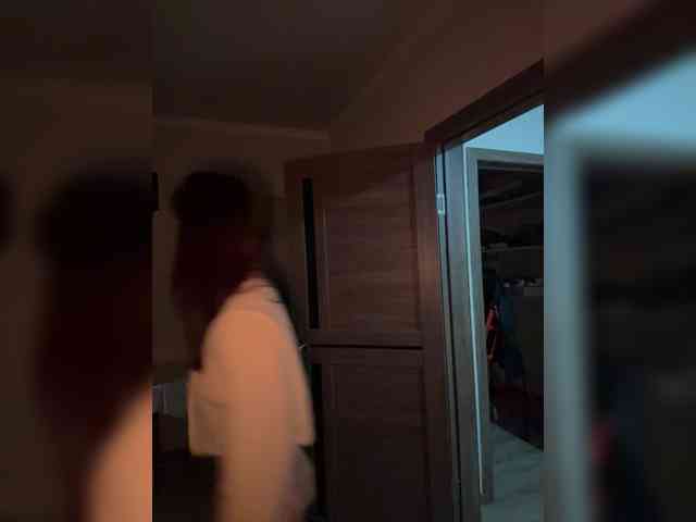 ShyAlya webcam