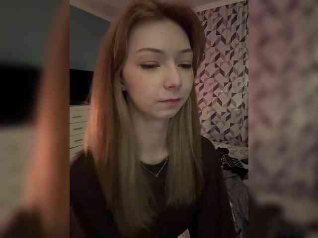 ShyAlya webcam