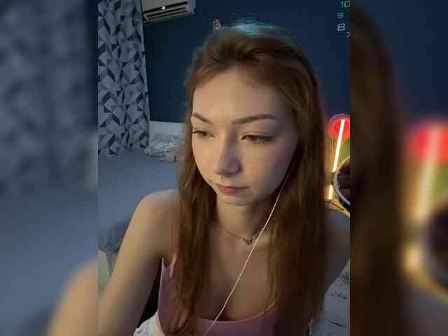 ShyAlya webcam
