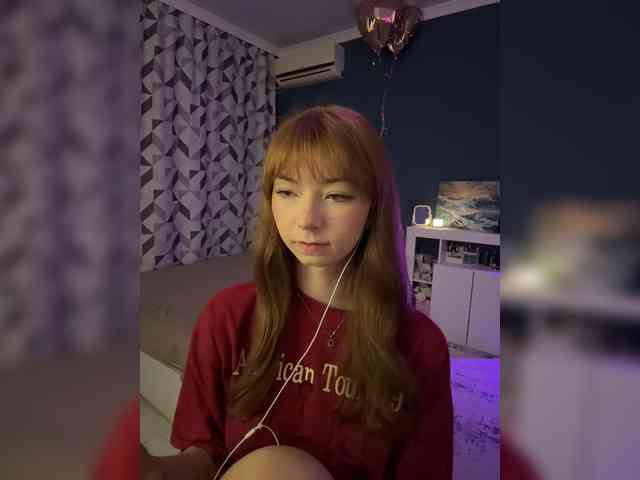 ShyAlya webcam