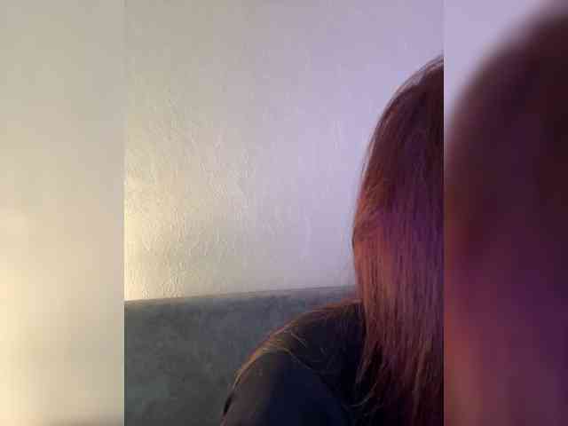 ShyAlya webcam