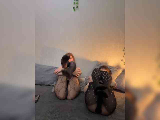 ShyAlya webcam