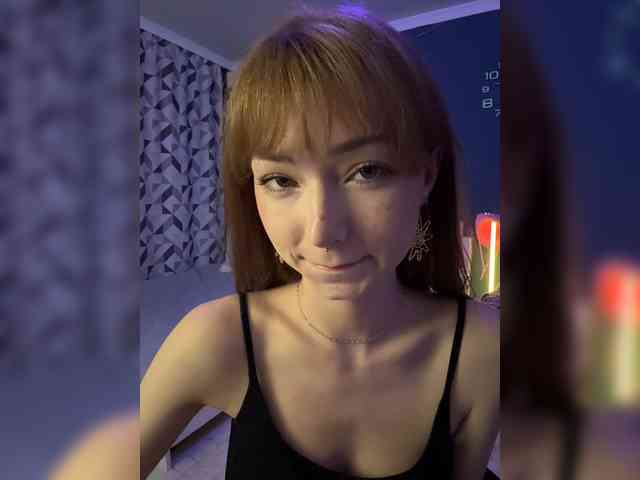 ShyAlya webcam