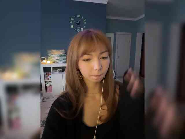ShyAlya webcam
