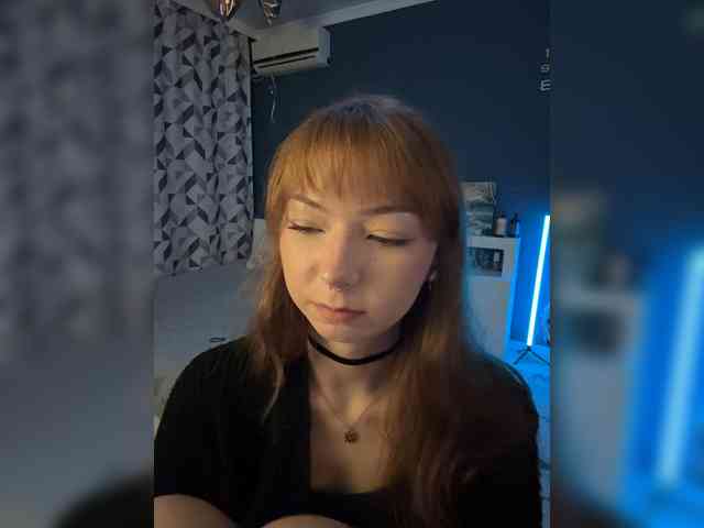 ShyAlya webcam