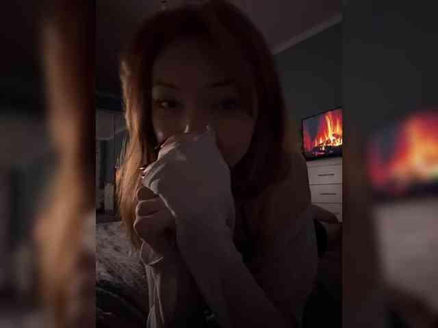 ShyAlya webcam