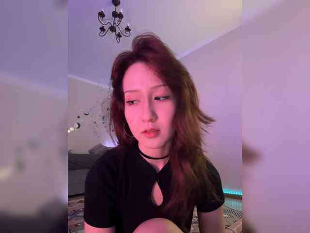 ShyAlya webcam