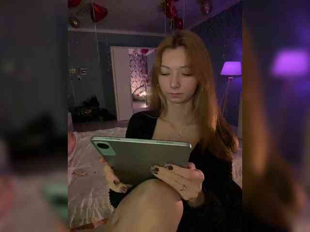 ShyAlya webcam