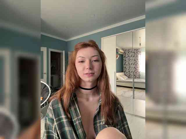ShyAlya webcam