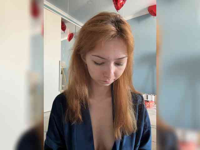 ShyAlya webcam