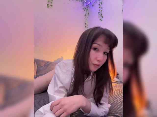 ShyAlya webcam