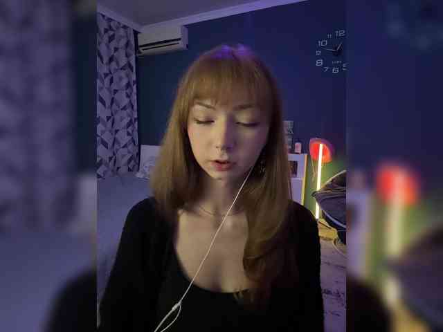 ShyAlya webcam