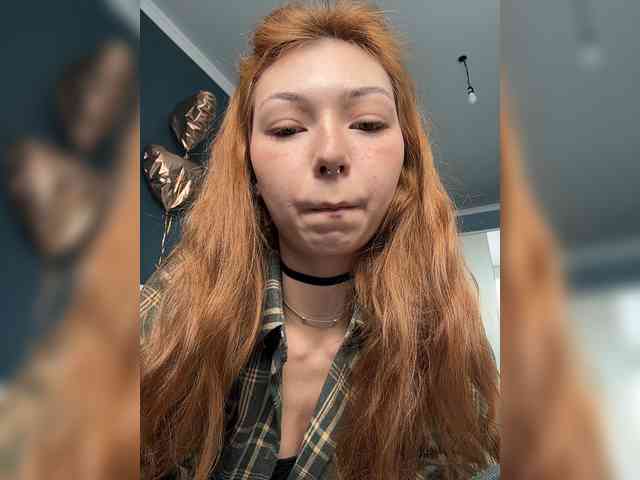 ShyAlya webcam