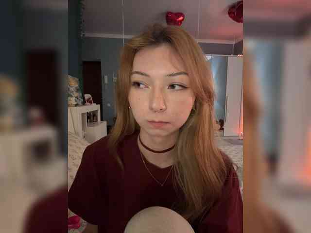 ShyAlya webcam