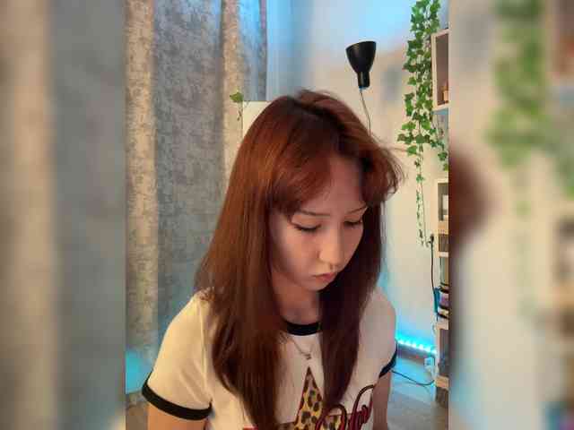 ShyAlya webcam