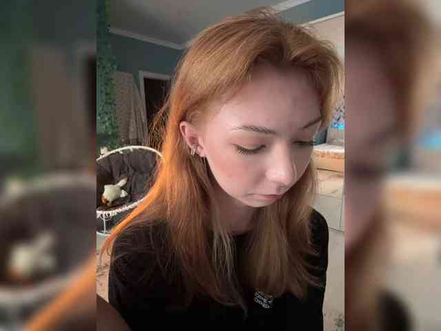 ShyAlya webcam