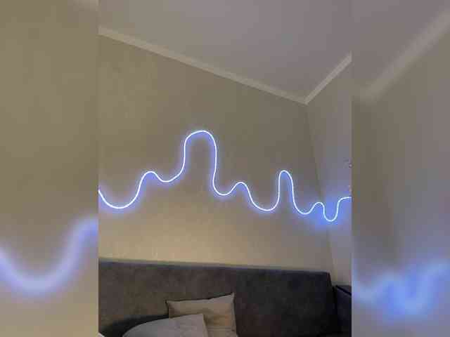 ShyAlya webcam