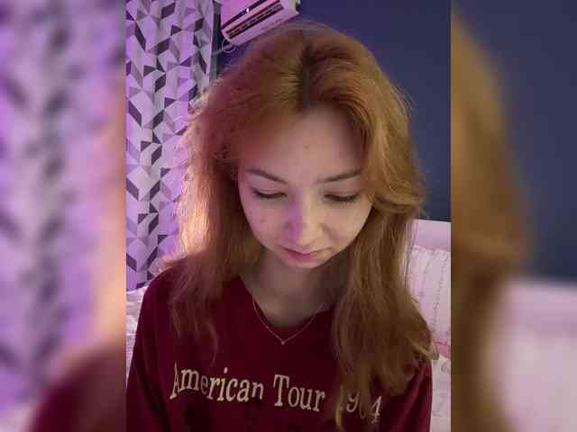 ShyAlya webcam