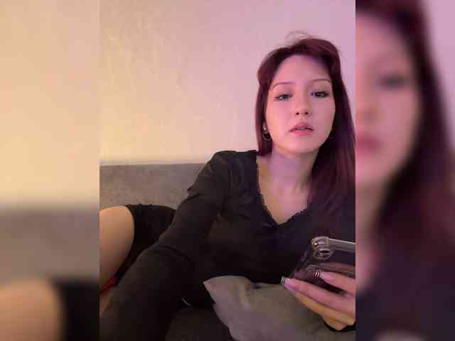 ShyAlya webcam