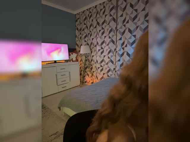 ShyAlya webcam