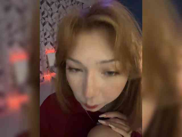 ShyAlya webcam
