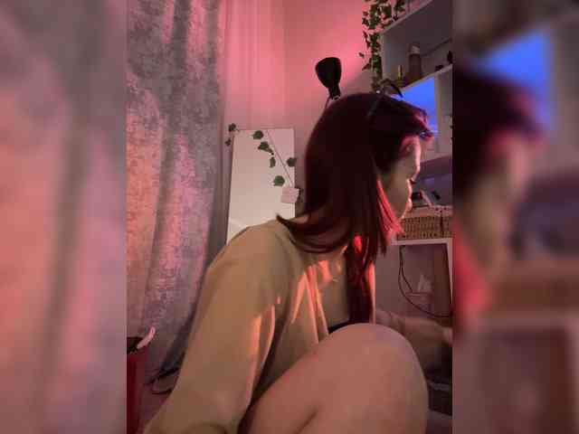 ShyAlya webcam