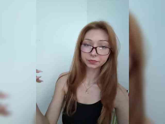 ShyAlya webcam