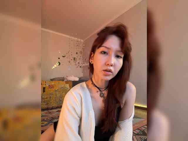 ShyAlya webcam