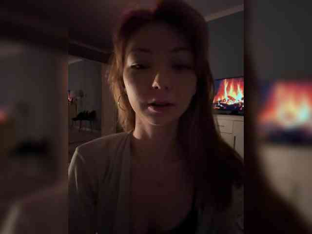 ShyAlya webcam