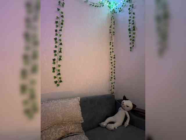 ShyAlya webcam