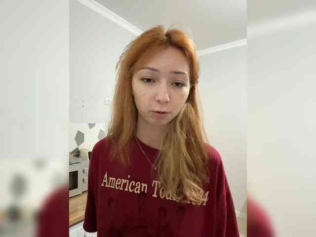 ShyAlya webcam