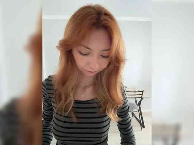 ShyAlya webcam