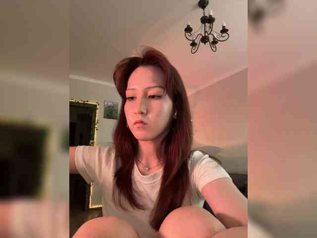 ShyAlya webcam