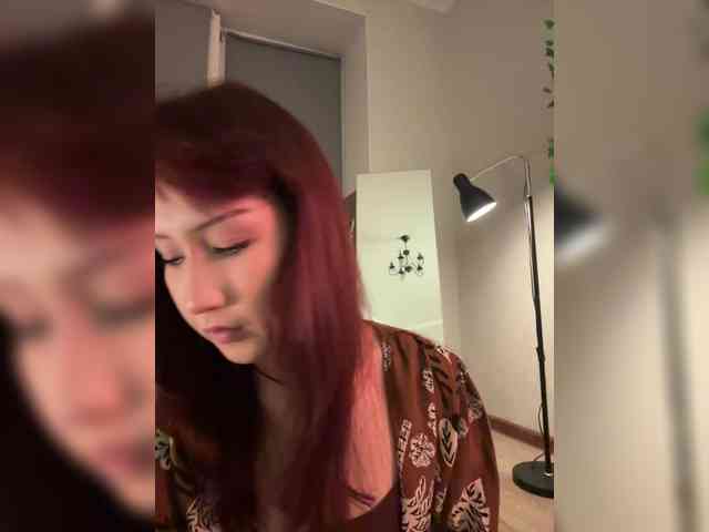 ShyAlya webcam